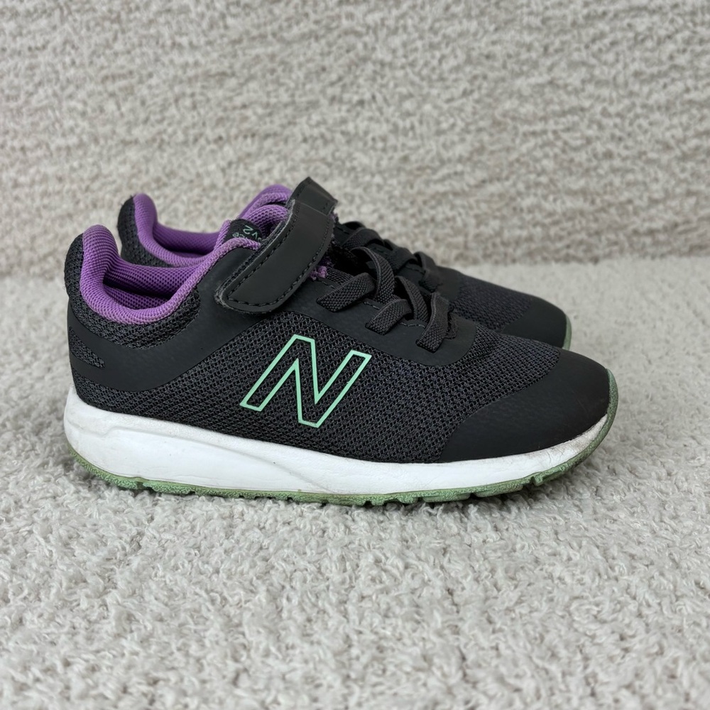 New Balance Kids Black Sneakers with Purple Lining and Mint Logo
